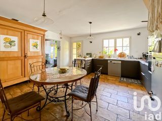  Maison � vendre 8 pi�ces 230 m�