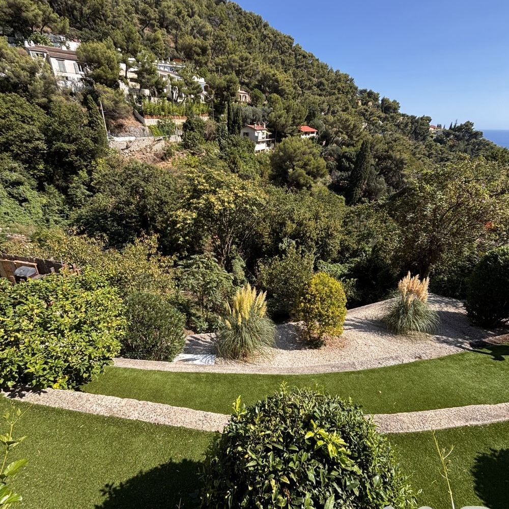 � vendre  Maison Roquebrune-Cap-Martin (06190)