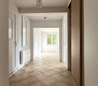  Appartement � vendre 5 pi�ces 106 m�