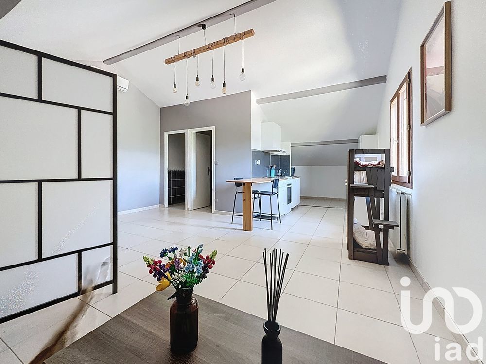 � vendre  Maison Gi�res (38610)