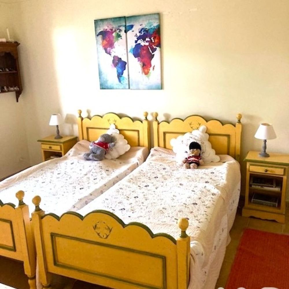 � vendre  Maison Figani�res (83830)