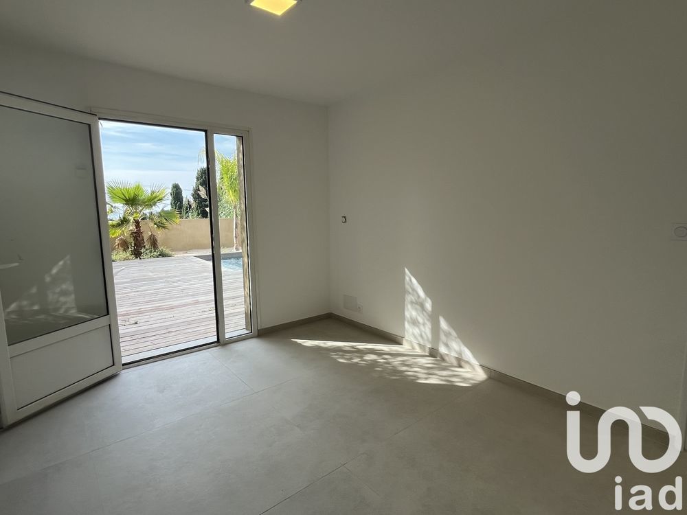 � vendre  Maison Carqueiranne (83320)