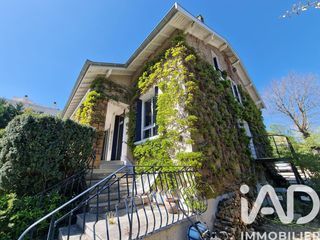  Maison � vendre 8 pi�ces 236 m�