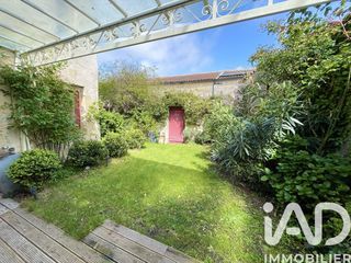  Maison � vendre 10 pi�ces 275 m�