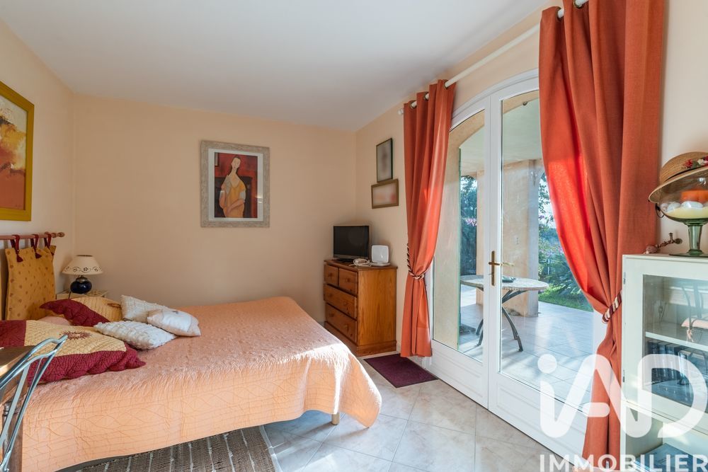 � vendre  Maison Cagnes-sur-Mer (06800)