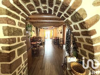  Immeuble � vendre 275 m�