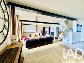  Maison � vendre 7 pi�ces 340 m�