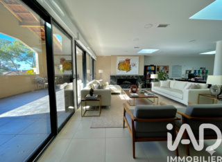  Appartement � vendre 3 pi�ces 220 m�