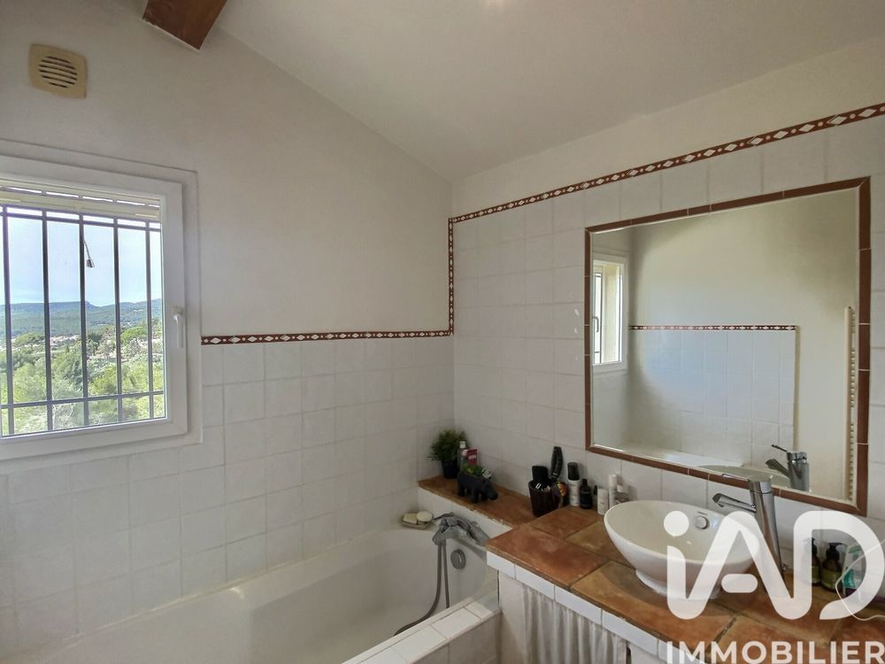 � vendre  Maison Ceyreste (13600)