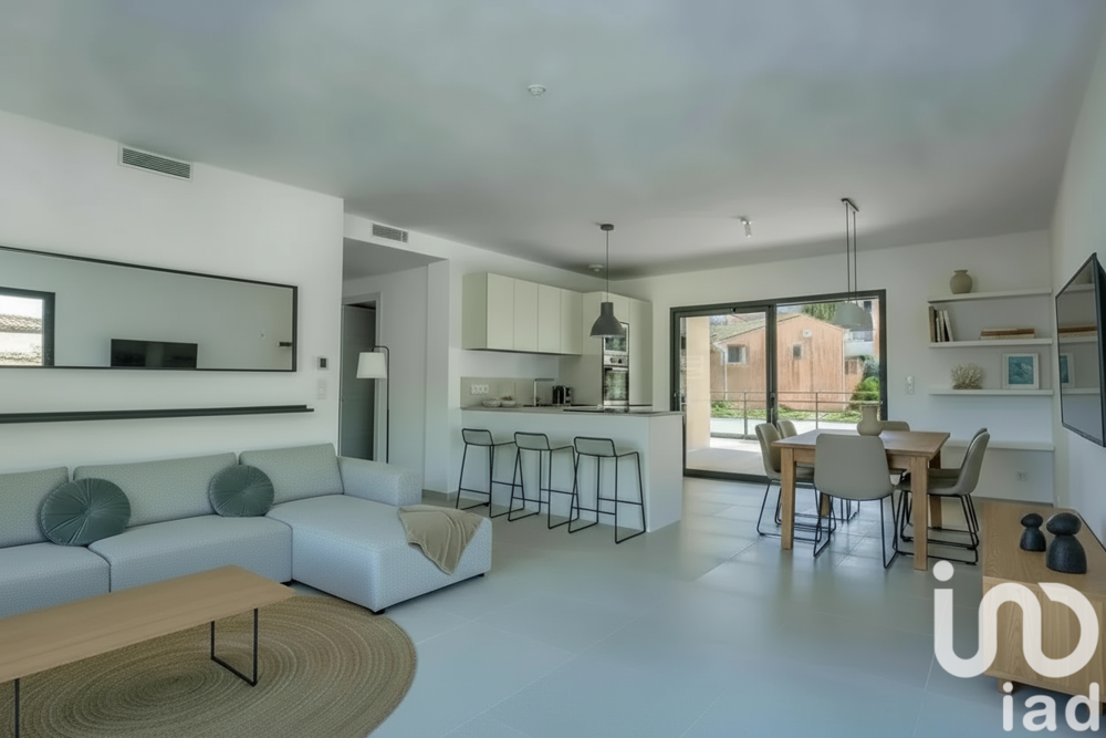 � vendre  Appartement Saint-Rapha�l (83700)