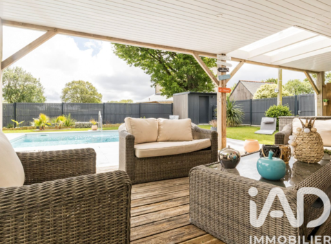   Vente Maison d'architecte 5 pi�ces Villa - 5 pi�ce(s) - 75 m�