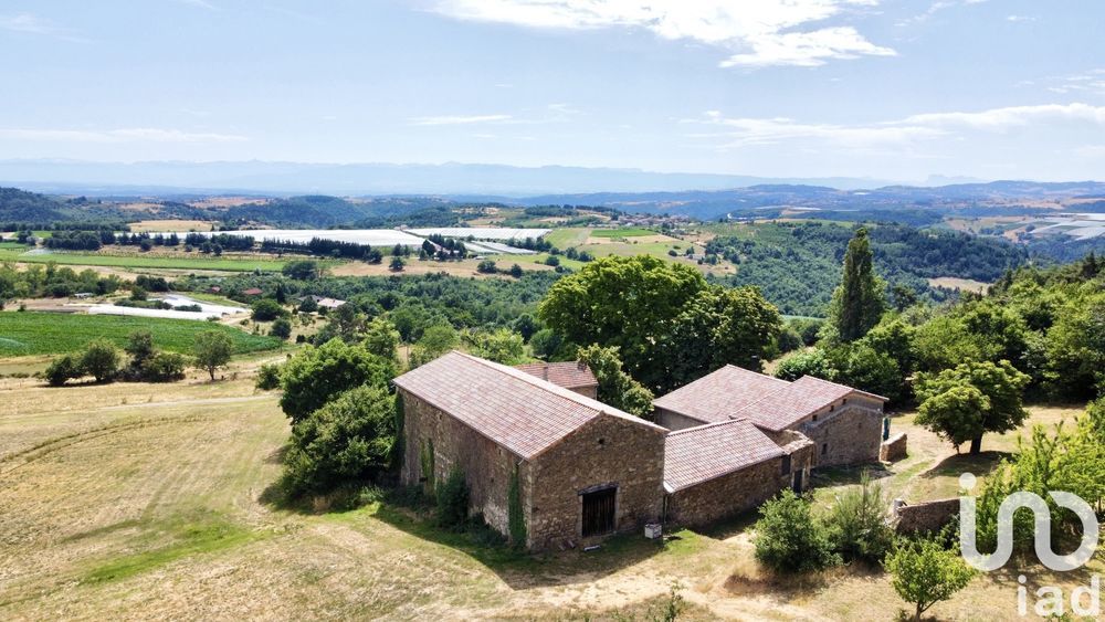 � vendre  Maison Saint-Victor (07410)