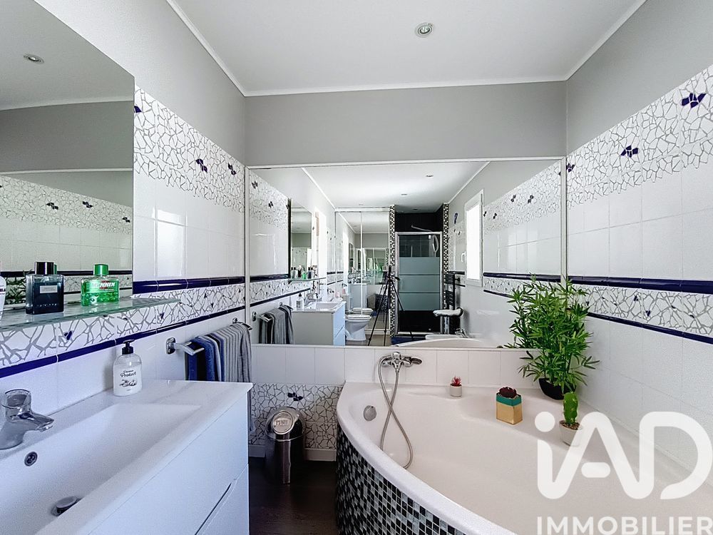 � vendre  Maison Baho (66540)