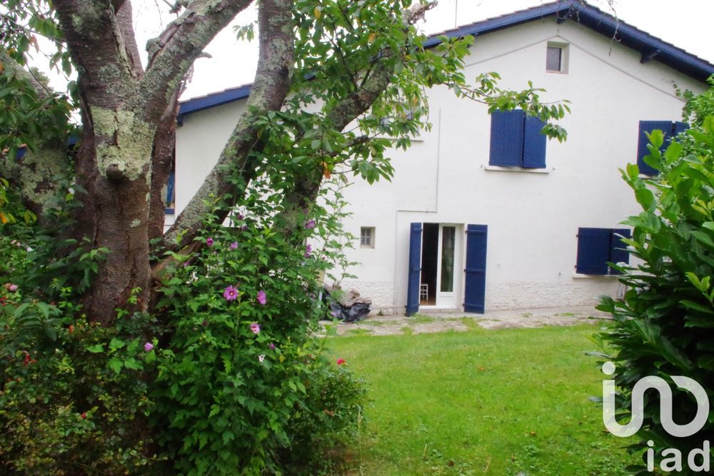 � vendre  Maison Saint-Pierre-d'Irube (64990)