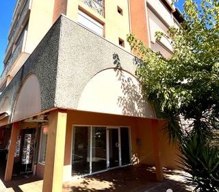  Immeuble � vendre 33 m�