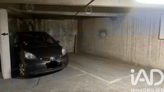  Parking / Garage � vendre 12 m�