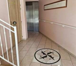  Immeuble � vendre 1135 m�