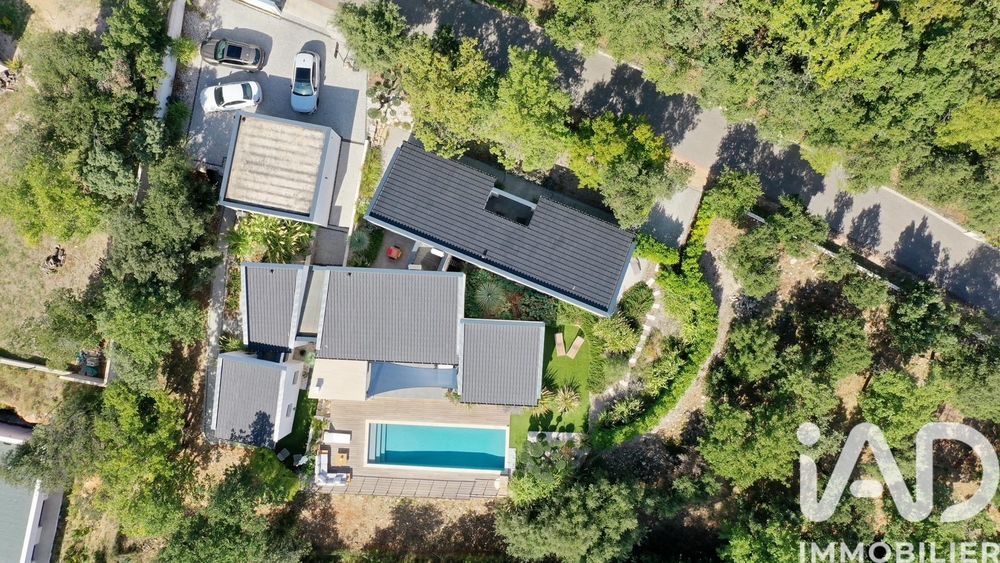 � vendre  Villa Flassans-sur-Issole (83340)