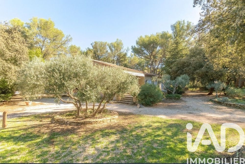 � vendre  Maison Grans (13450)