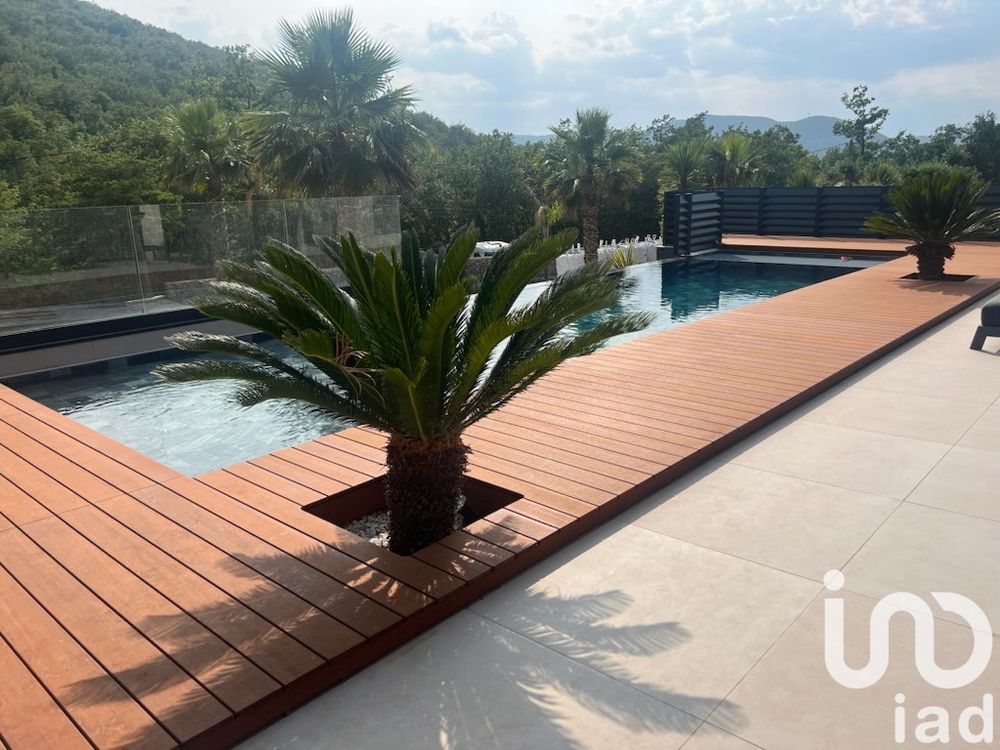 � vendre  Maison Les Tourrettes (26740)