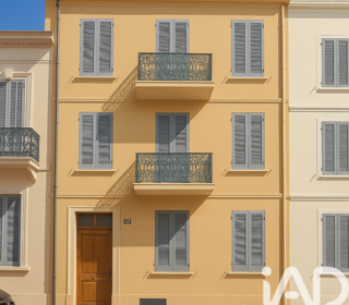  Immeuble � vendre 325 m�