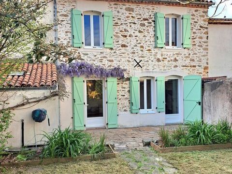   Vente Maison de ville 7 pi�ces Maison - 7 pi�ce(s) - 156 m�