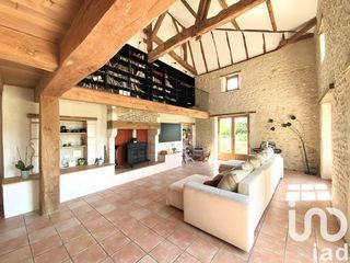  Maison � vendre 15 + pi�ces 680 m�