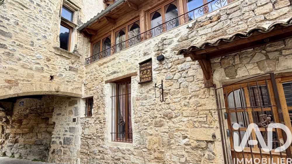 � vendre  Propri�t�/ch�teau Caderousse (84860)