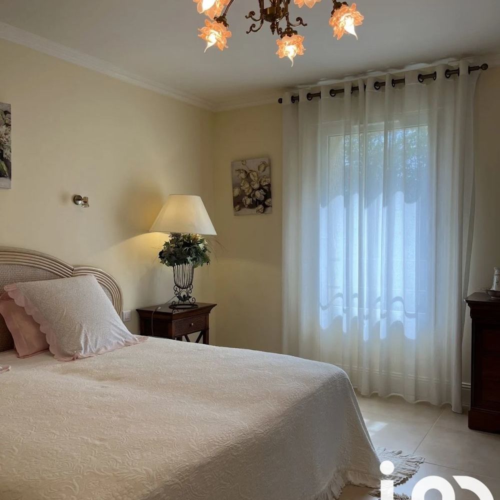 � vendre  Maison Marcillac-Saint-Quentin (24200)