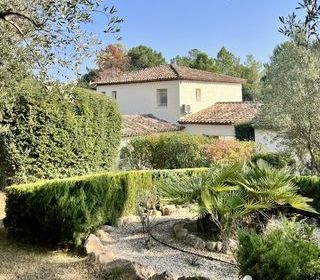  Maison � vendre 8 pi�ces 270 m�