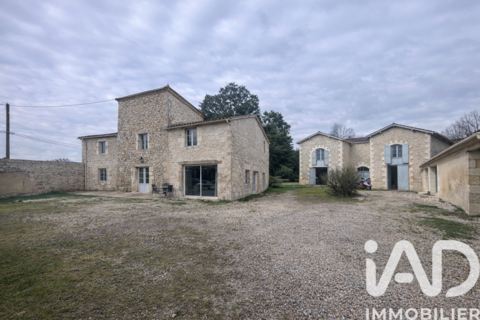   Vente Maison de campagne 18 pi�ces Maison - 15 + pi�ce(s) - 582 m�