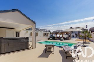  Villa � vendre 5 pi�ces 136 m�