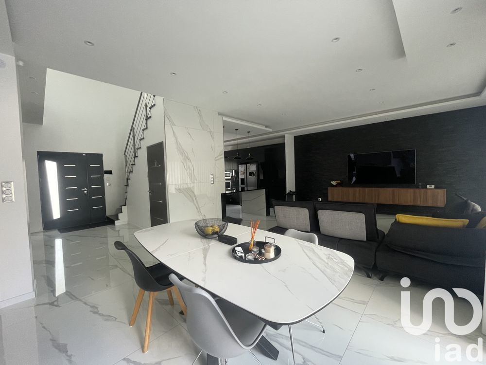 � vendre  Villa Jou�-l�s-Tours (37300)