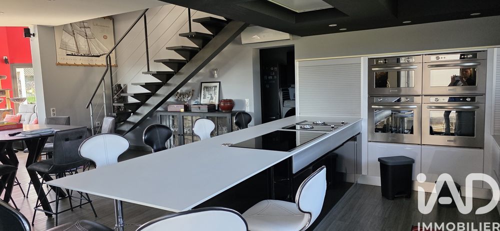 � vendre  Villa Saint-Jean-Lespinasse (46400)