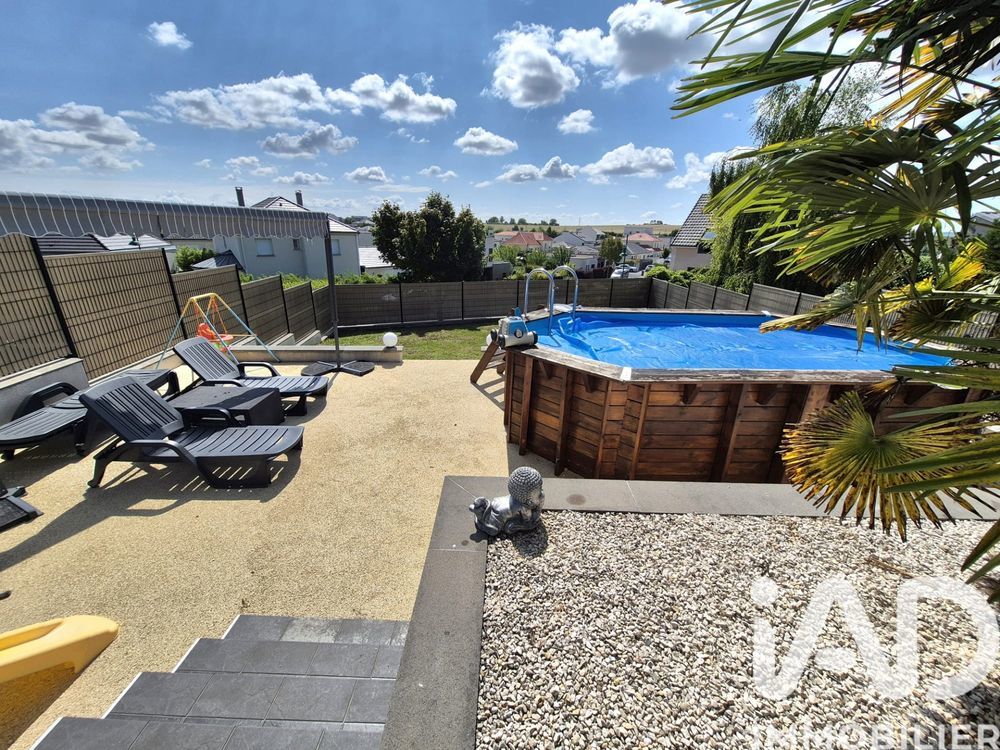 � vendre  Villa Champigny (51370)