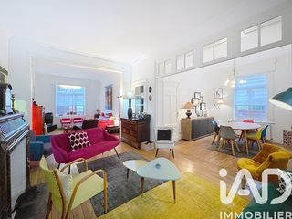  Maison � vendre 9 pi�ces 239 m�