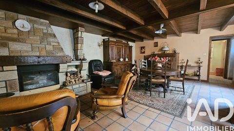   Vente Maison de village 8 pi�ces Maison - 8 pi�ce(s) - 165 m�