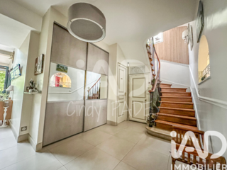  Maison � vendre 9 pi�ces 220 m�