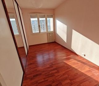  Appartement � vendre 5 pi�ces 95 m�