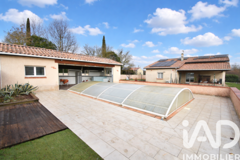   Vente Maison/villa 8 pi�ces Maison - 8 pi�ce(s) - 212 m�