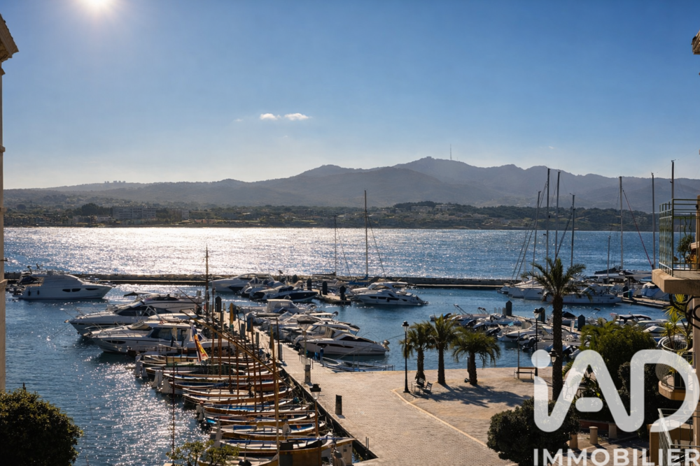 � vendre  Appartement Sanary-sur-Mer (83110)