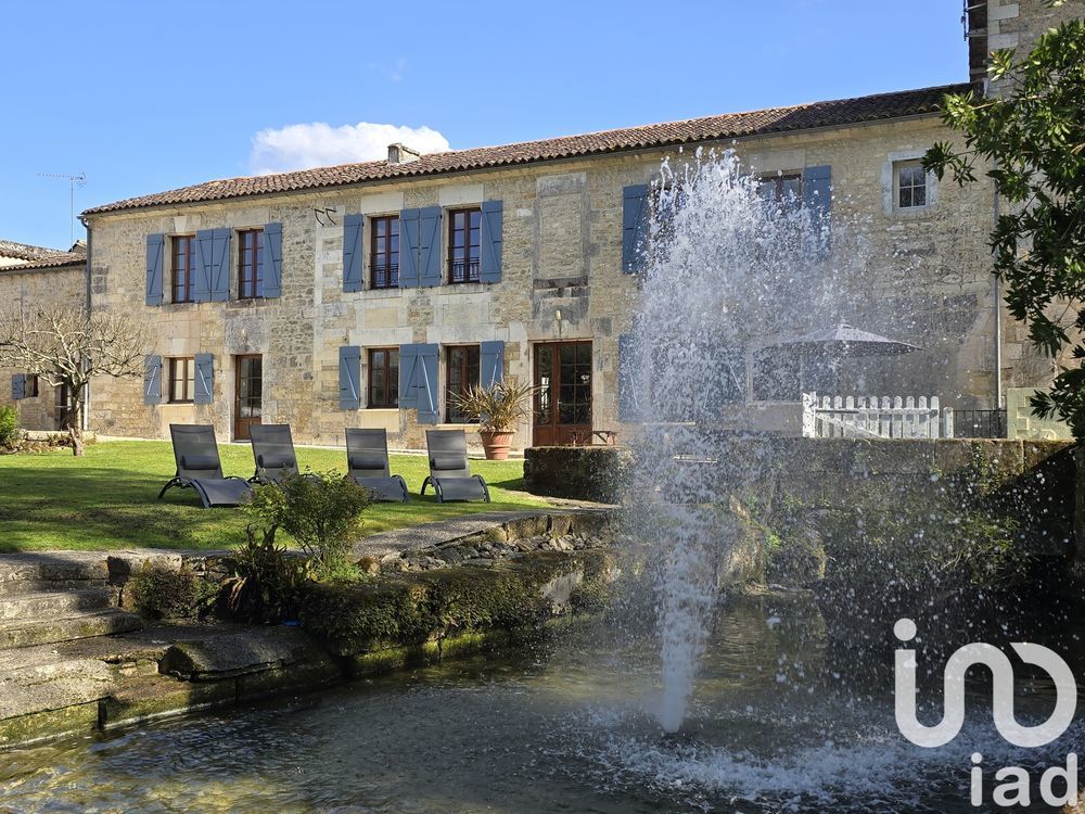 � vendre  Maison Bourg-Charente (16200)