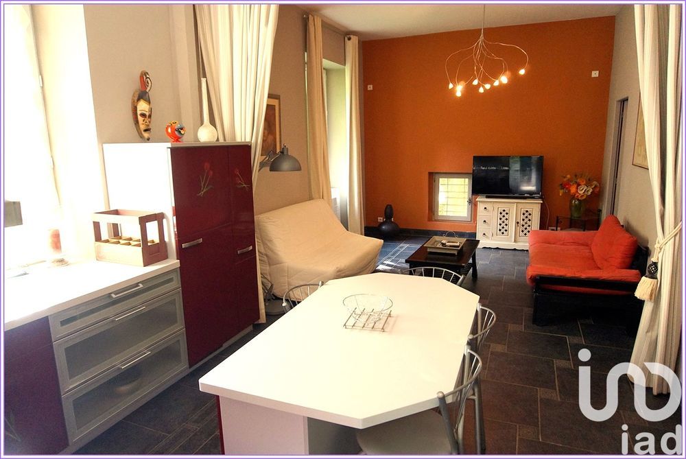 � vendre  Propri�t�/ch�teau Boll�ne (84500)