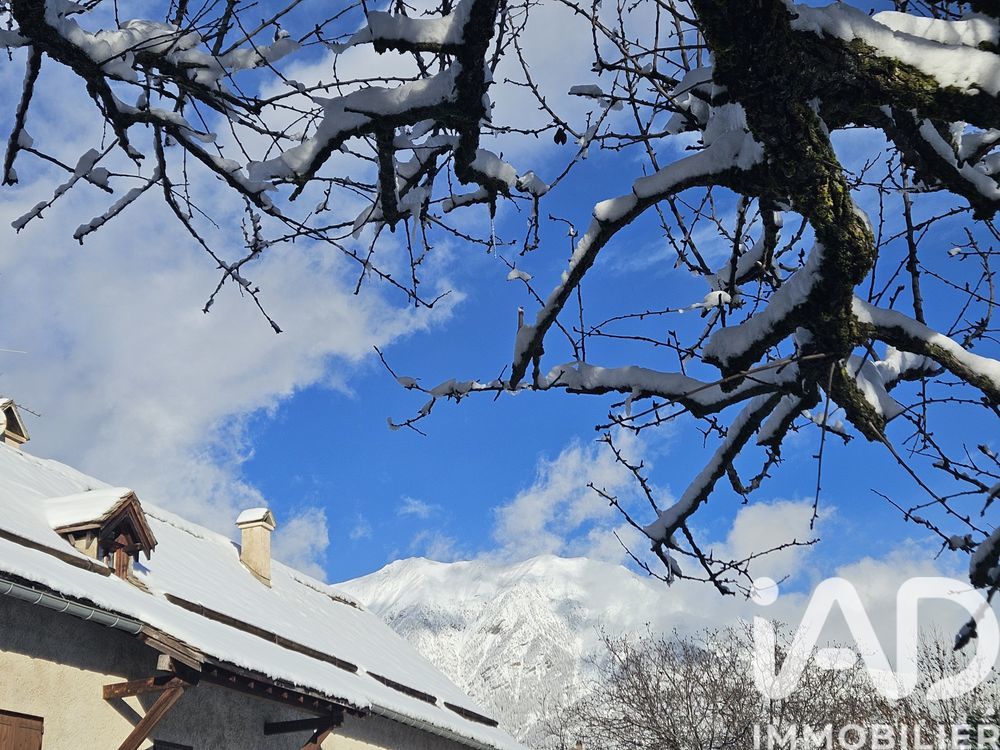 � vendre  Villa Savines-le-Lac (05160)