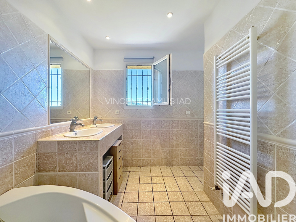 � vendre  Maison Sanary-sur-Mer (83110)