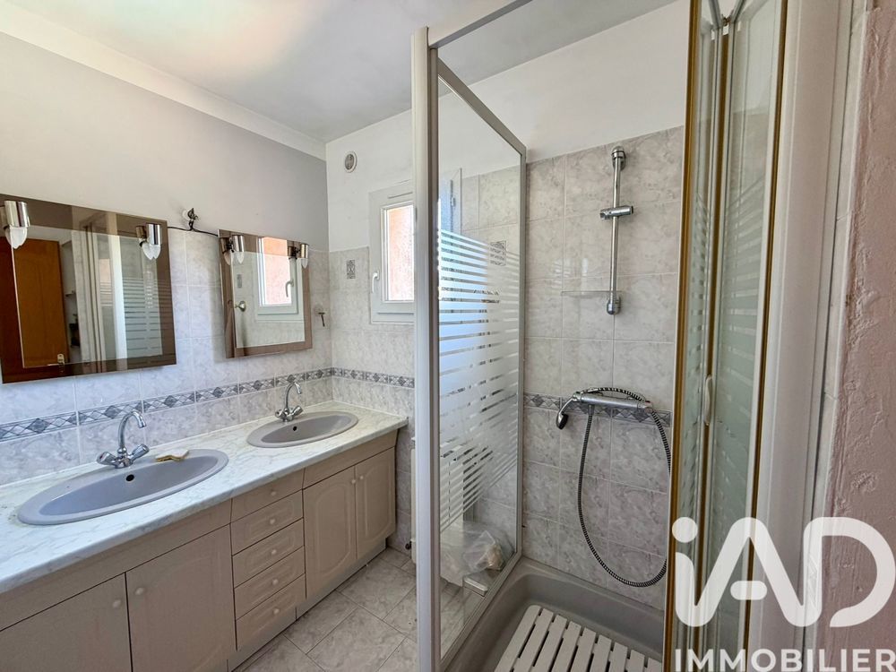 � vendre  Maison Saint-Zacharie (83640)