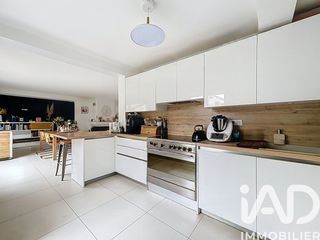  Maison � vendre 9 pi�ces 224 m�