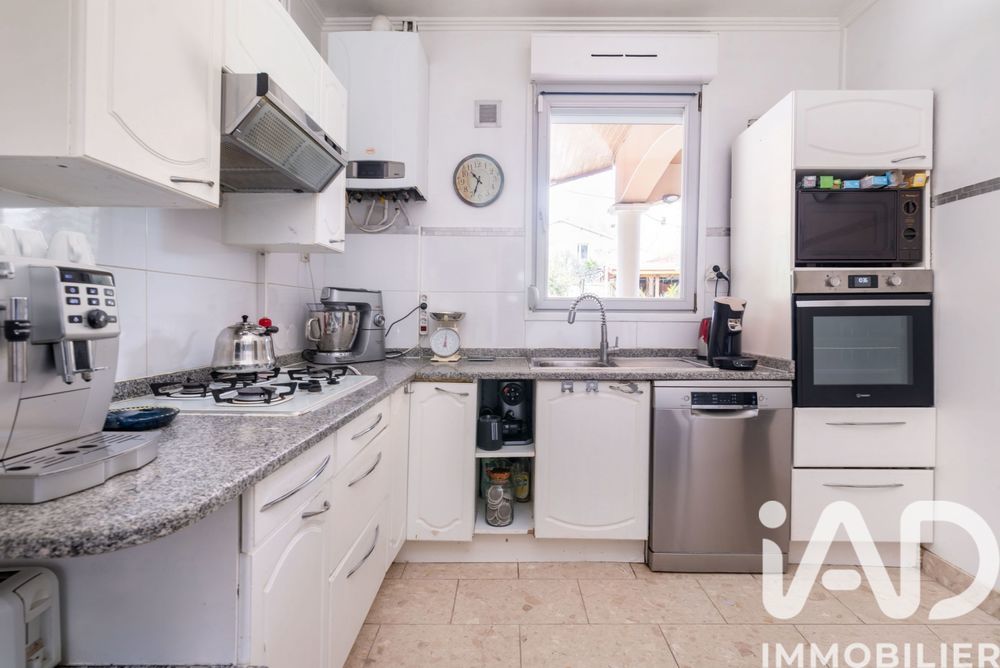 � vendre  Maison Bron (69500)