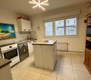  Maison � vendre 8 pi�ces 191 m�