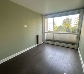  Appartement � vendre 4 pi�ces 82 m�